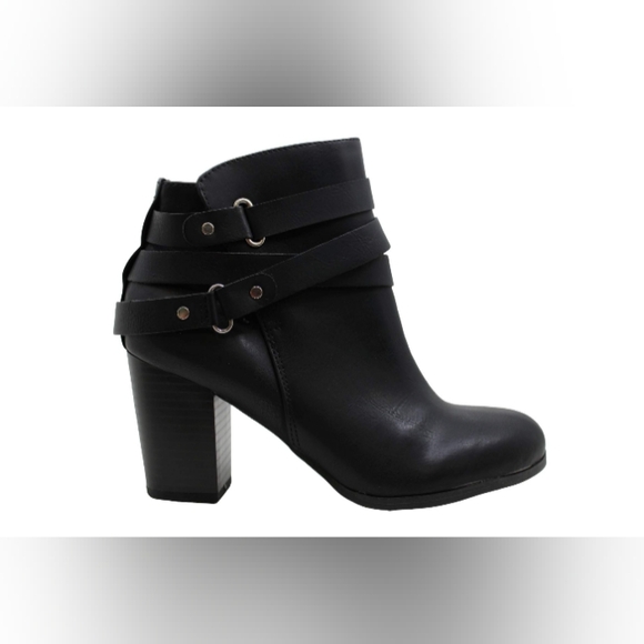 Material Girl Shoes - NWOT Material girl, women's, Boots, Black,Faux leather, Size 8